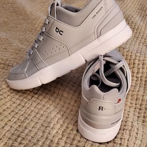 On-Running Shoes, W 8.5